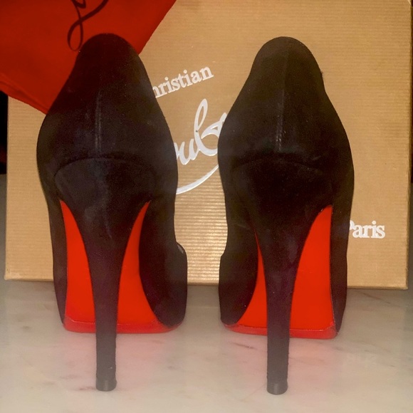 CHRISTIAN LOUBOUTIN Very Privè heels - Picture 7 of 13